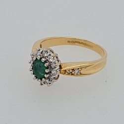Pre Owned 18ct Emerald and Diamond Cluster Ring ZB877